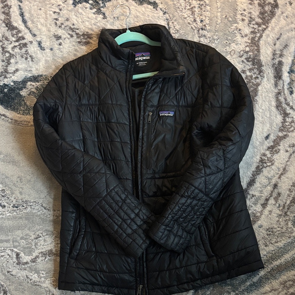 Patagonia Women's Black Puffer Jacket